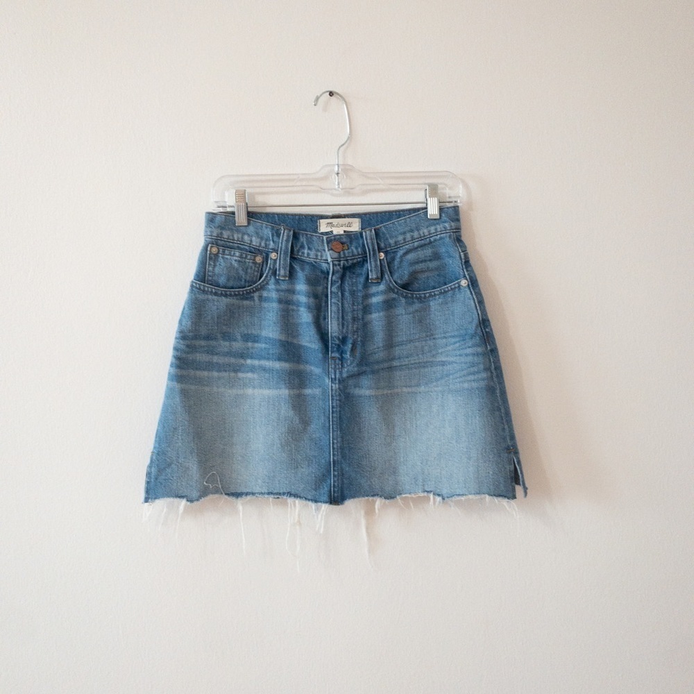 Madewell A line raw hem jean denim skirt 26 (e18) - Picture 2 of 7